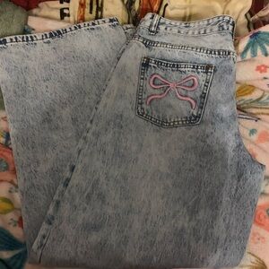 Light Blue Jeans with Pink Detail